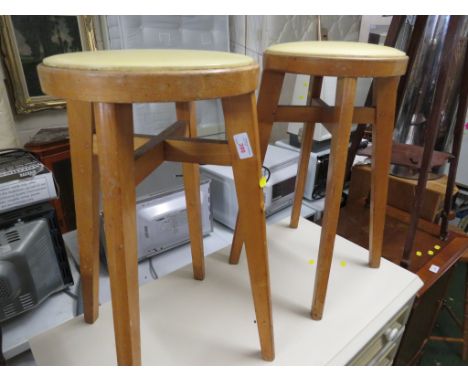 PAIR OF BEACH FRAMED VINTAGE STOOLS.