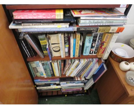 FIVE SHELVES OF REFERENCE BOOKS INCLUDING ART.