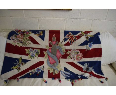 TAPESTRY UNION JACK WALL HANGING