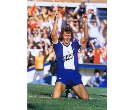 Autographed Trevor Francis 16 X 12 Photo - Col, Depicting The Birmingham City Striker Celebrating On His Knees After Scoring 