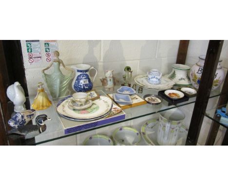 Shelf of china etc to include Wedgwood