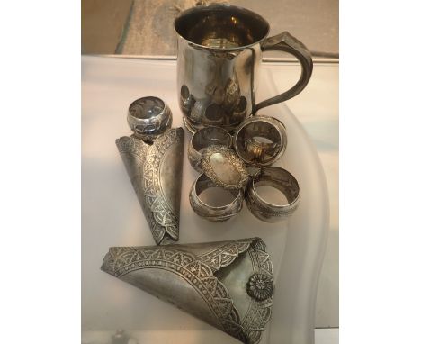 Quantity of Oriental white metal collectables