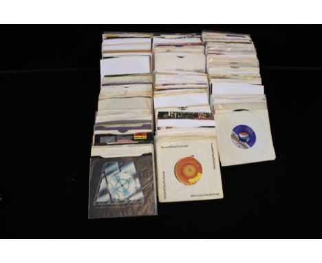 SOUL/FUNK/DISCO - Good collection of around 150 x 7" singles. Artists to include The Epitome Of Sound (You Don't Love Me/Wher