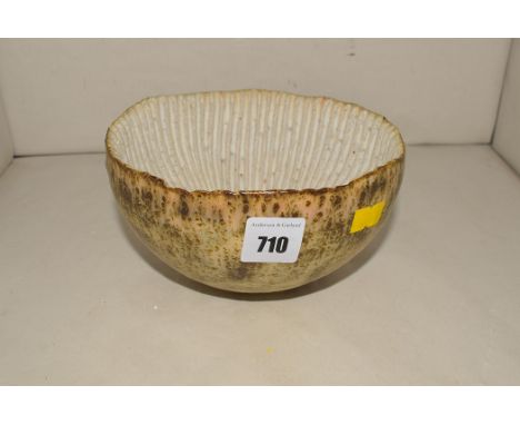 A Studio Pottery bowl in the manner of Hans Coper, cream and brown ground with interior reeded design form, 16cms (6 1/4in.) 