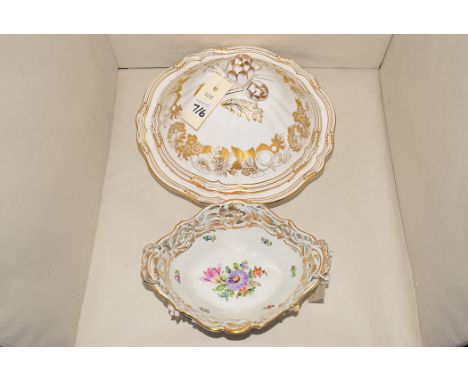 A Dresden sweetmeat dish, with pierced rim and applied flower decoration; and a Spode dish and cover, fruit decoration to cen