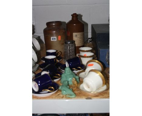 VARIOUS WORCESTER COFFEE/CUPS/CANS AND SAUCERS, (19), to include 'Curzon' pattern, together with a glass silver topped sifter