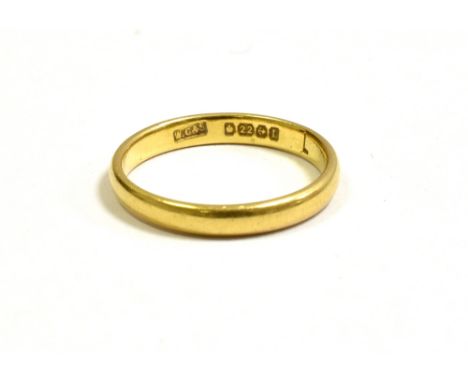 VICTORIAN 22CT GOLD WEDDING BAND  2.5mm wide plain gold band, ring size I.  Hallmarked 22 Birmingham 1860.  Weight 2.2 grams.