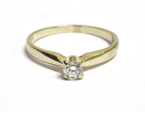 18CT WHITE GOLD DIAMOND SOLITAIRE  With V claw setting containing a round brilliant cut diamond, estimated 0.20 carats, with 