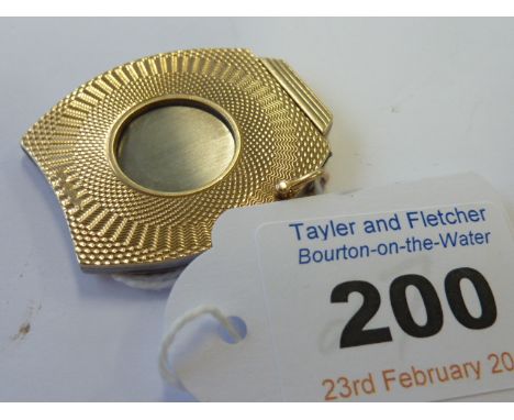 A 9-carat gold engine-turned decorated Cigar Cutter 