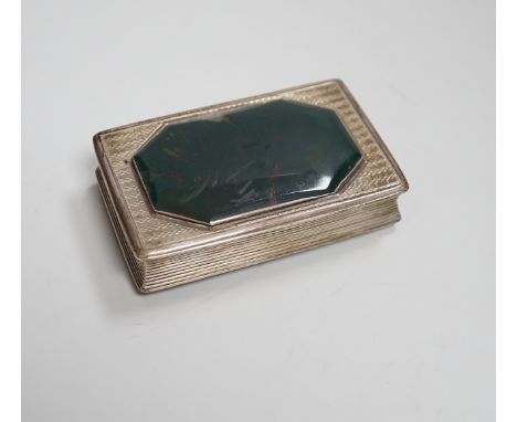 A Victorian engine turned silver and bloodstone snuff box, with reeded sides, Joseph Wilmore, Birmingham 1841, 8.5cm, gross 1