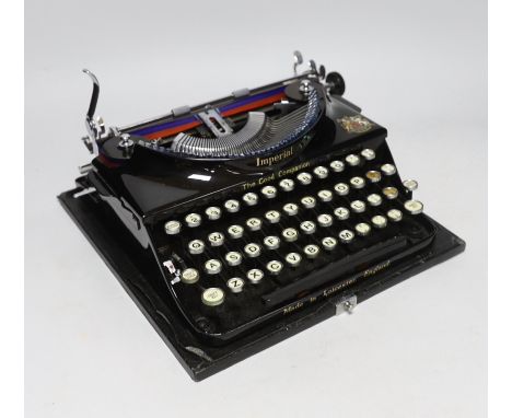An Imperial ‘The Good Companion’ typewriter