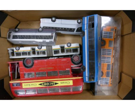 A mixed collection of Vintage Die Cast Model Buses to include  Italian Old Cars Orange Bus, Yaxon Padane z3, Sun Star 1/24 Sc