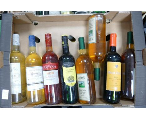 A collection of Vintage Wines to include 1999 Quattre Moelleux, Bois De Pourquire, Yellowwood Mountain, Gran Colina Rioja etc