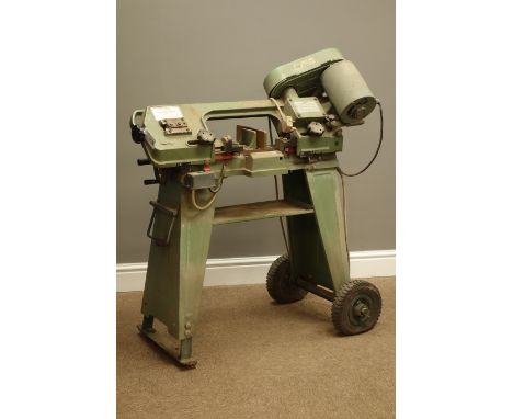 Nu-tools BS412 metal cutting bandsaw, W93cm   Condition Report   Click here for further images, condition, auction times & de