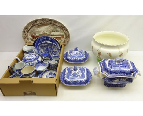 Mason's tureen, two small Spode 'Italian' bowls, two Burleigh Ware 'Willow' pattern lidded dishes, jardiniere decorated with 