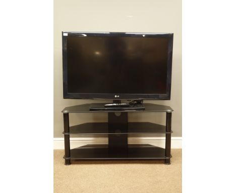 LG 42LE4500 42'' television with remote and black glass stand  (This item is PAT tested - 5 day warranty from date of sale)  