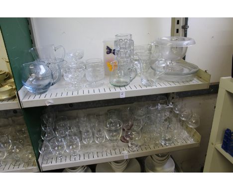 A quantity of household and decorative glassware.