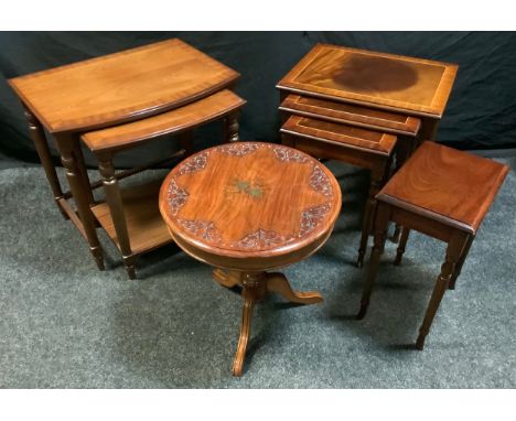 A reproduction nest of three tables, largest 53cm high, 51cm wide, 41cm deep; another nest of two reproduction tables; a repr