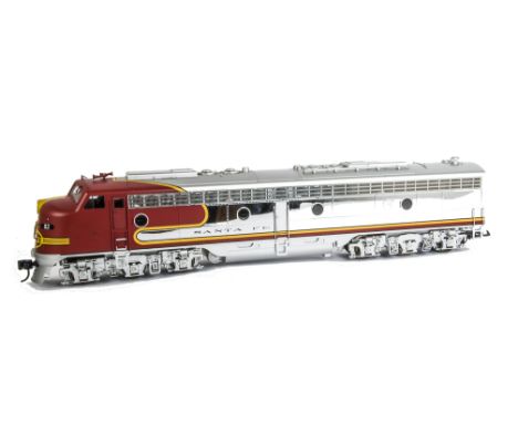 Aristo-Craft Trains G Scale American EMD Diesel  Locomotive, boxed 23609 EMD E8 Santa Fe locomotive No 82 in silver and red l