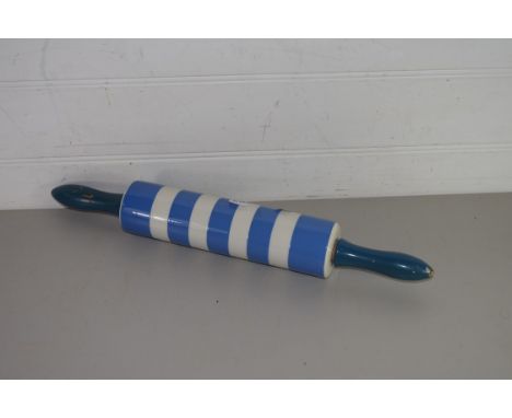 CORNISH TYPE BLUE AND WHITE ROLLING PIN