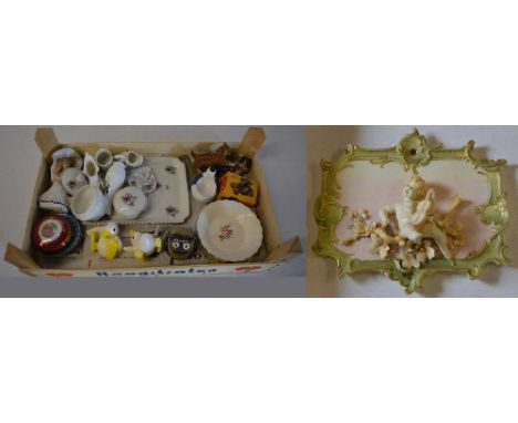 Bisque cherub wall plaque, part trinket set and other small ornaments