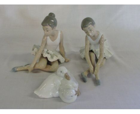 2 Nao ballerina figures & Nao ducks