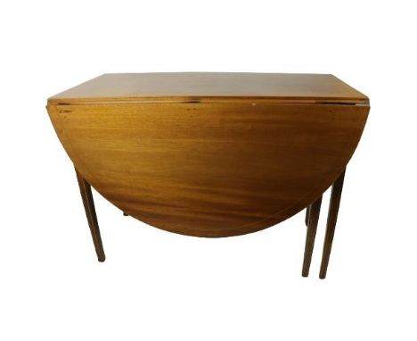 An attractive Georgian period inlaid drop-leaf Breakfast Table, the satinwood string inlay top with demi-lune flaps and gate 
