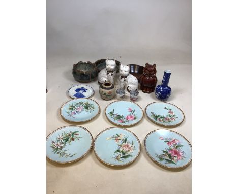 A quantity of mixed ceramics including Royal Worcester egg coddlers, Dartmouth pottery owl, art pottery and hand painted cabi