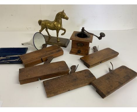 Assorted wooden plains, coffee grinder, brass horse etc. 