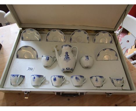 Cased Delft tea service