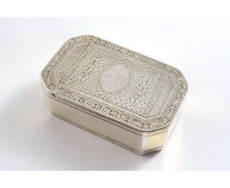 A GEORGE III ENGRAVED SILVERGILT SNUFF BOX of canted oblong form, the cover with a central cartouche engraved with a motto, c