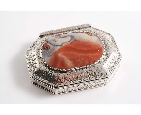 A WILLIAM & MARY ENGRAVED SNUFF OR SPICE BOX of canted rectangular outline, with squeeze action, the domed cover inset with a