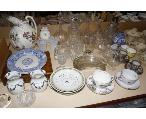 A quantity of assorted ceramics, to include a Royal Doulton 'Coppice' part dinner service, a boxed set of dessert knives and 