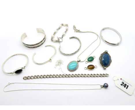 Suarti 925 Bangle, together with further bangles, pearl bracelet, oval panel pendants, chains, etc. 