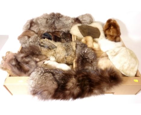 Vintage & Designer Clothing, Accessories and Textiles - Fur hats, collars, and other fur pieces in two boxes Condition Report