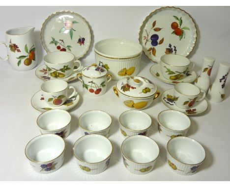 Royal Worcester 'Evesham' flan dishes, ramekins, and other kitchen ceramics
