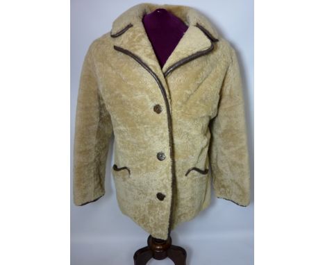 Vintage & Designer Clothing, Accessories and Textiles - Vintage ladies sheepskin coat Condition Report Click here for further