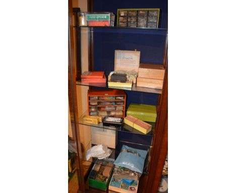 A quantity of watchmakers tools, parts, accessories, to include spare watch lenses, clock parts, boxed electro plating set et