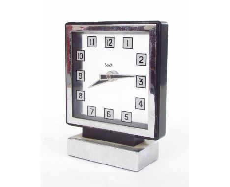 Smith electric Bakelite and chrome cased Art Deco mantel clock, the 5" square Perspex dial upon a rectangular stand, 7.75" hi