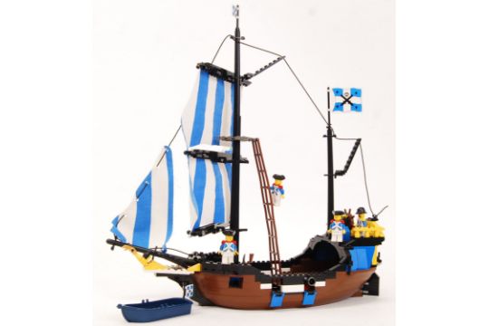 lego pirate ship 1980s