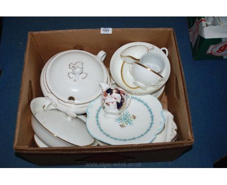 A quantity of matched white tableware with gilt rims including Royal Worcester lidded Tureen, Coalport sauce boat and stand, 