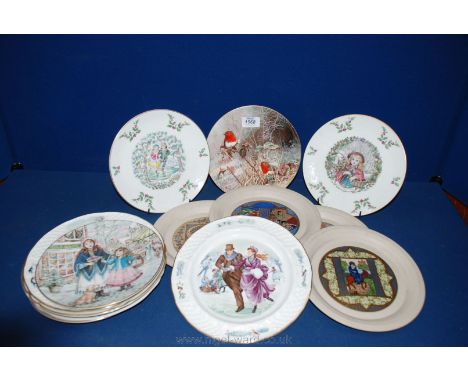 A quantity of Christmas Plates including Coalport, Hornsea, Royal Doulton, Royal Worcester, etc.
