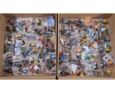 Lego, A Quantity Of Loose Polybags Including: Star Wars, The Lord Of The Rings, Lego City, Disney, Ninjago, Missing Minifigur