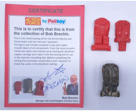 Palitoy Action Force Metal Tooling Aid for the British Marine and Paratrooper, and also includes two red 'squeezes'.&nbsp; Th