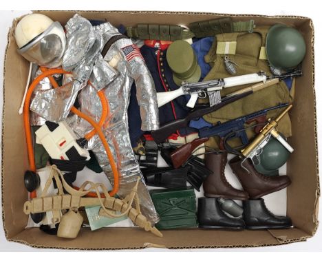Palitoy Action Man vintage loose clothing/accessories to include guns, various part outfits, helmets/hats plus others - see p