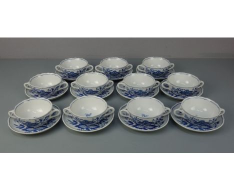 11 SUPPENTASSEN MIT UNTERTASSEN - 22 Teile / soup bowls with saucers, Porzellan, Manufaktur Hutschenreuther, 20. Jh., I. Wahl