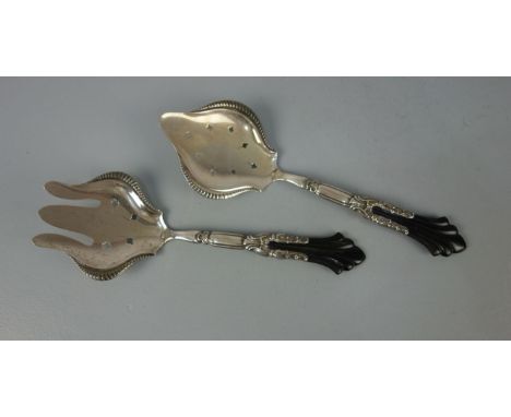  ART DECO VOREGEBESTECK : Vorlegelöffel und Vorlegegabel / Serving spoon and serving fork, Dänemark, 146 Gramm, ebonisiertes 