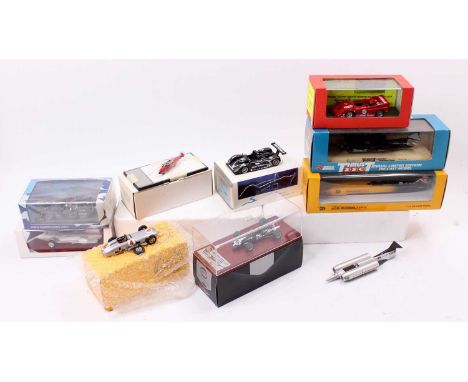 One tray containing a collection of various 1/43 scale diecast, resin and white metal landspeed record car and racing car, mo