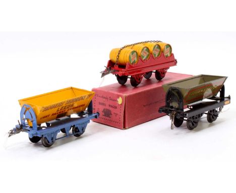 Hornby 1925-7 'McAlpine' side tipper on open axle guard base (VG), 1933-8 'Robert Hudson' side tipper on lighter blue base an