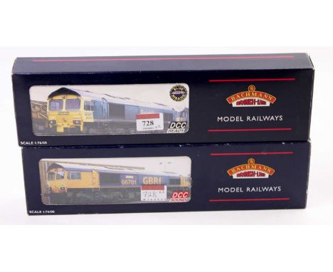 A Bachmann Railways boxed group to include a No. 32-726 Class 66 diesel 66610 Freightliner, together with a DCC Sound Fitted 